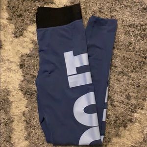Nike women’s leggings tight fit, full length